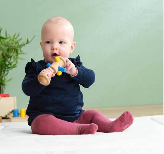 Wooden Infant Grasping Toy with Moving Cylinders - from 4 months - SHIP FROM NETHERLAND TO UK AND EUROPE ONLY